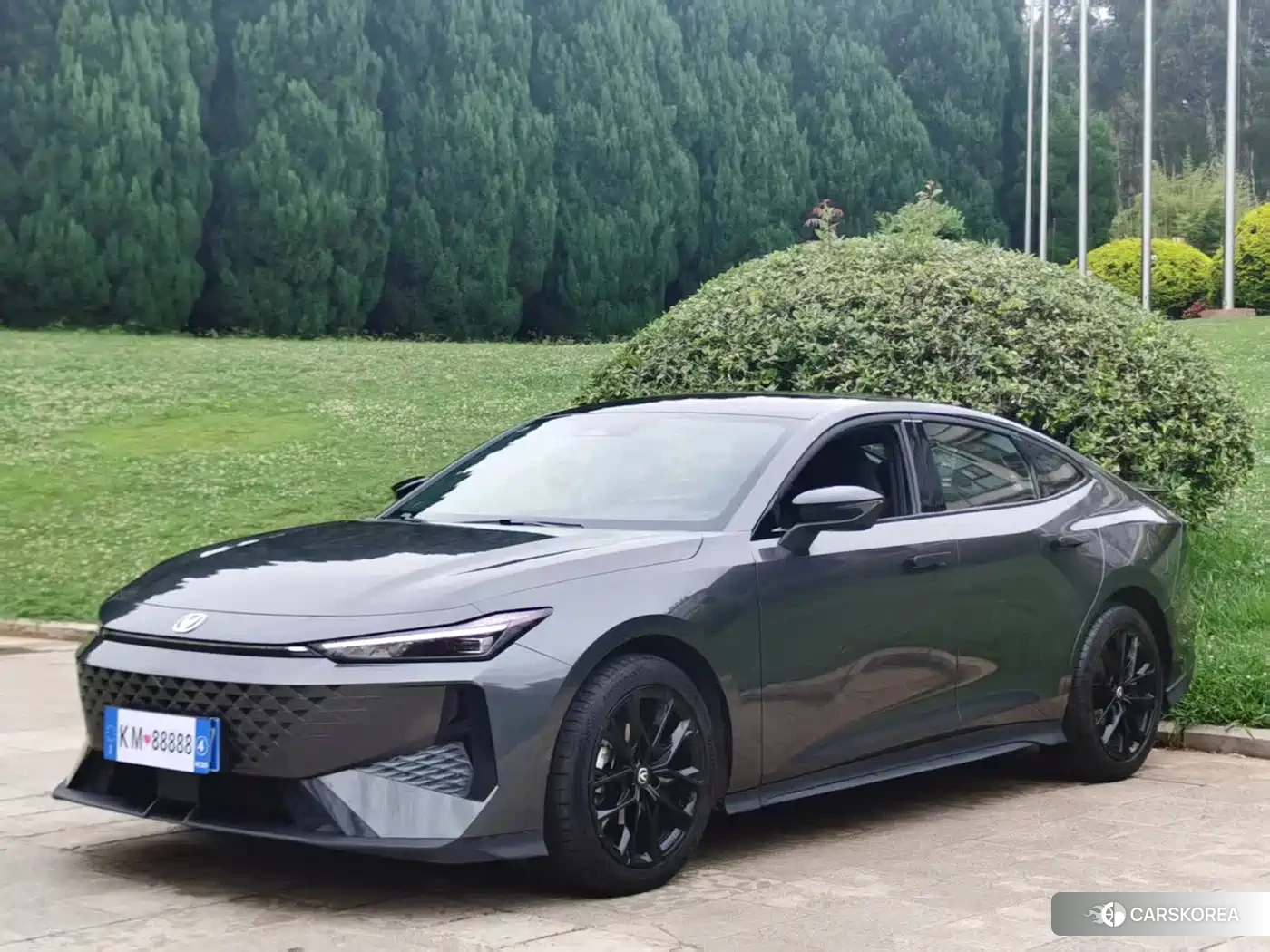 Chang'an UNI-V 2025 Silver/gray из Китая