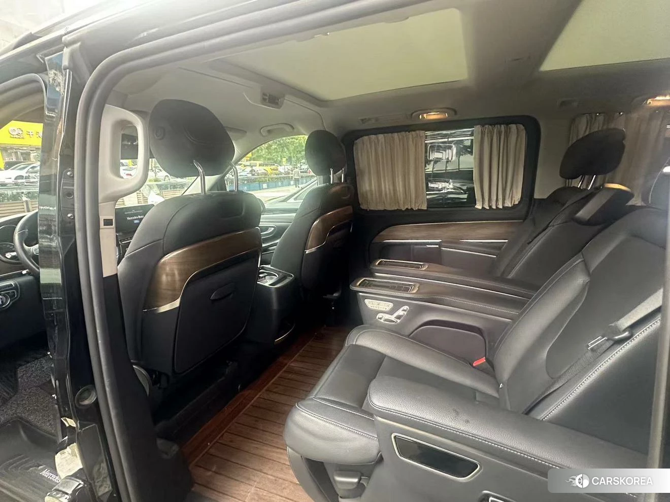 Mercedes-Benz V-class 2021 Черный из Китая