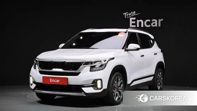 Kia Seltos 2021 Белый из Кореи