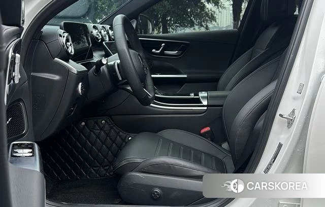 Mercedes-Benz Class C 2023 Белый из Китая