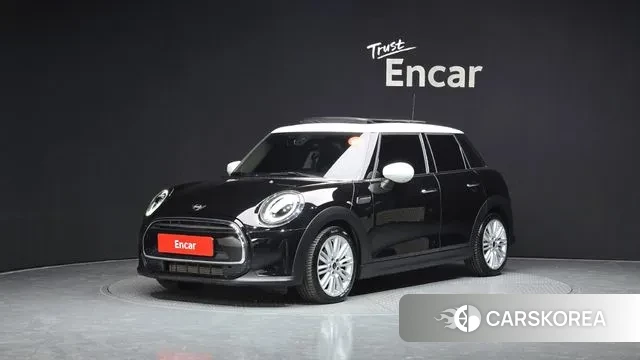 Mini Cooper 2022 Черный двухцветный из Кореи