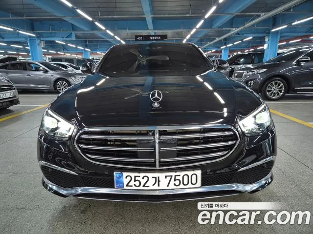 Mercedes-Benz E-Class W213 2023 Черный из Кореи