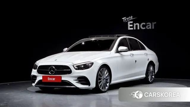 Mercedes-Benz E-Class W213 2022 Белый из Кореи