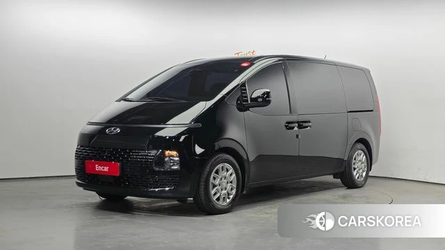 Hyundai Staria 2023 Черный из Кореи