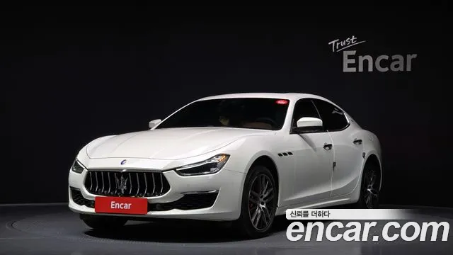 Maserati Ghibli 2019 Белый из Кореи