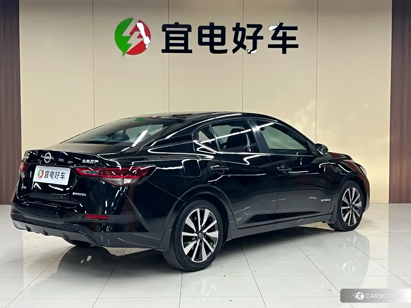 Nissan Sylphy 2022 Черный из Китая