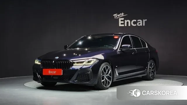 BMW 5 Series (G30) 2023 Черный из Кореи