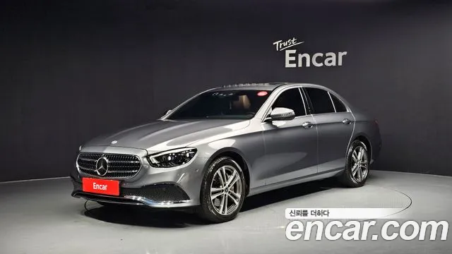 Mercedes-Benz E-Class W213 2022 Серый из Кореи