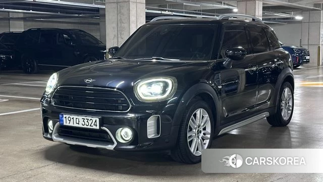Mini Cooper Countryman 2023 Черный из Кореи