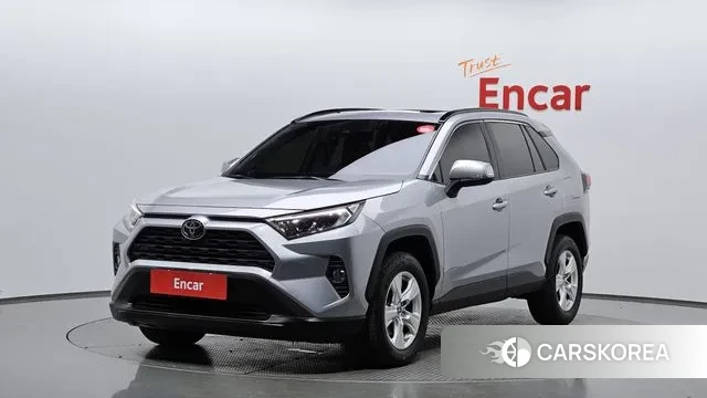 Toyota RAV4 5th Generation 2019 Серебряный из Кореи