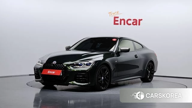 BMW 4 Series (G22) 2022 Зеленый из Кореи