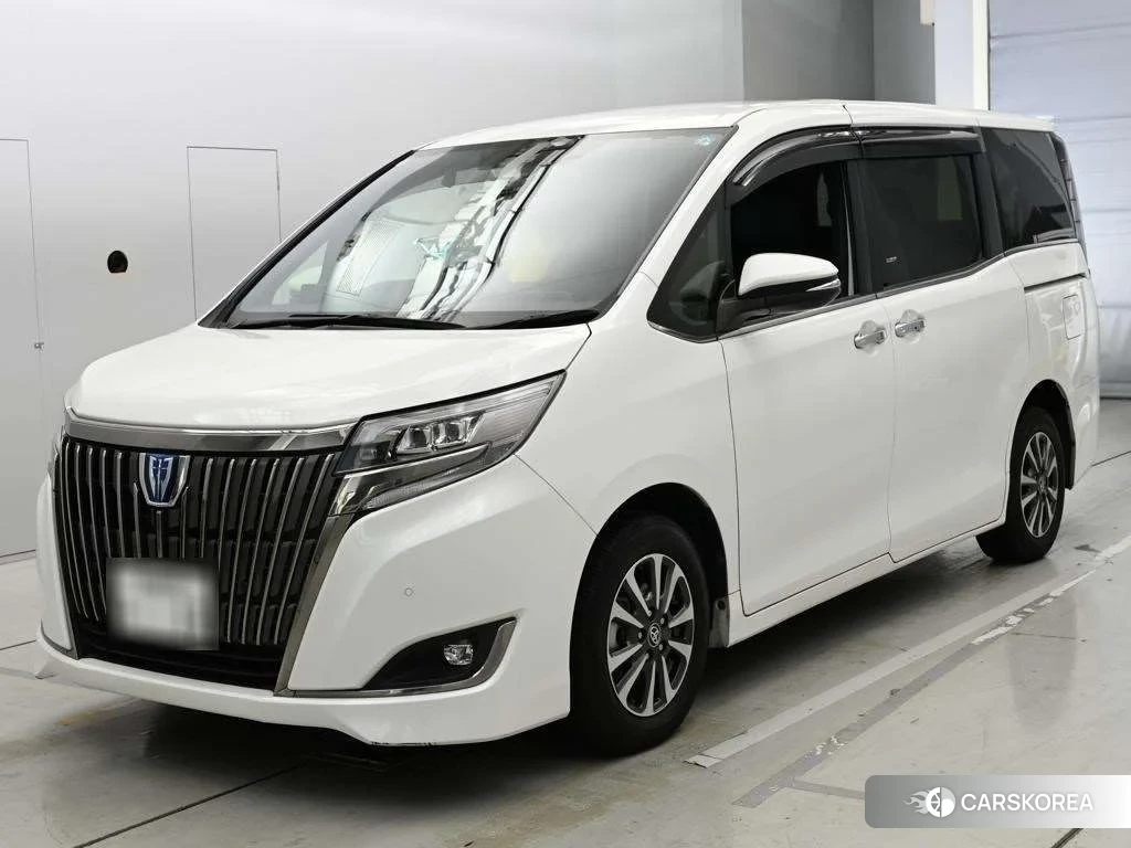 Toyota Esquire 2021 из Японии