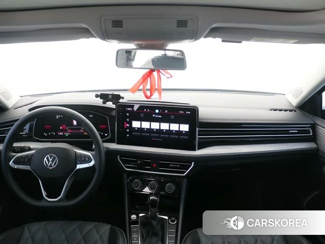 Volkswagen Sagitar 2024 Черный из Китая