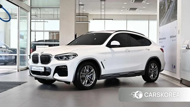 BMW X4 (G02) 2021 Белый из Кореи