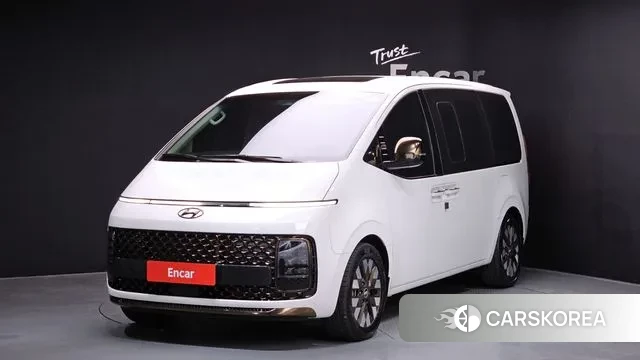 Hyundai Staria 2024 Белый из Кореи