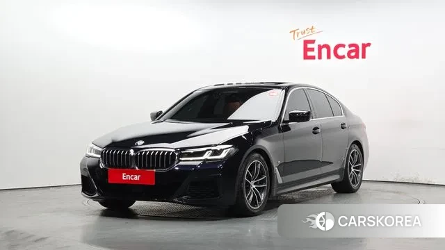 BMW 5 Series (G30) 2021 Черный из Кореи