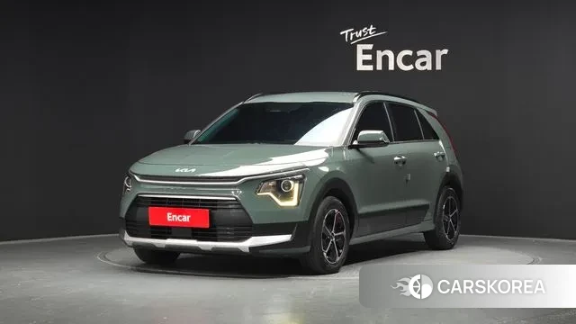Kia Di Ol Nu Niro 2022 Темно-зеленый из Кореи