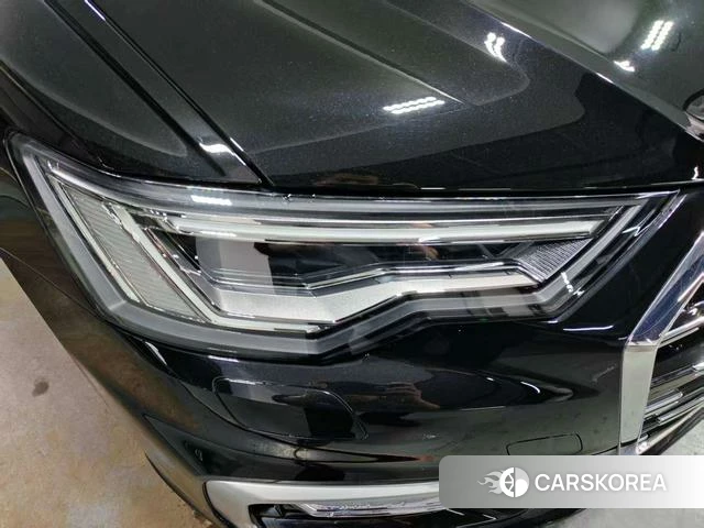 Audi A6L 2025 Черный из Китая