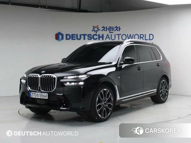 BMW X7 (G07) 2025 Черный из Кореи