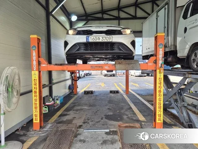 Kia The New K3 2nd generation 2021 Белый из Кореи