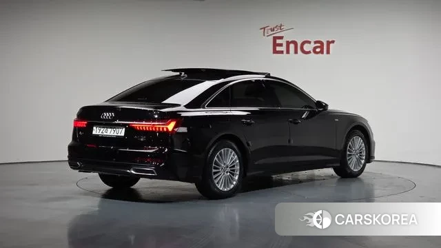 Audi A6 (C8) 2021 Черный из Кореи