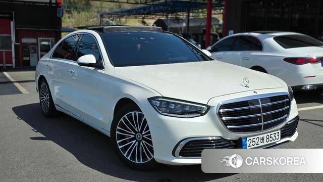 Mercedes-Benz S-Class W223 2022 Белый из Кореи