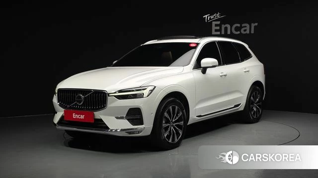 Volvo XC60 second Generation 2025 Белый из Кореи