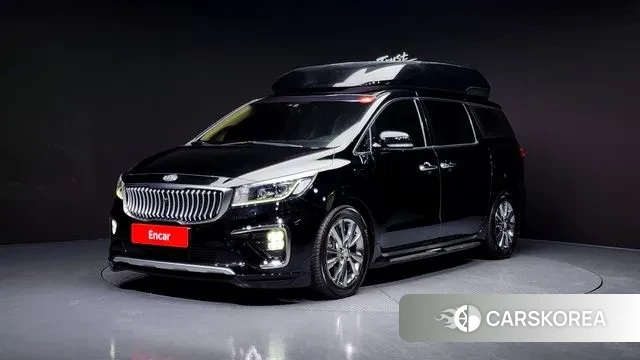 Kia The New Carnival 2018 Черный из Кореи