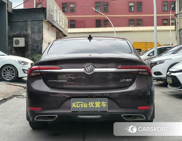 Buick Lacrosse 2022 Коричневый из Китая