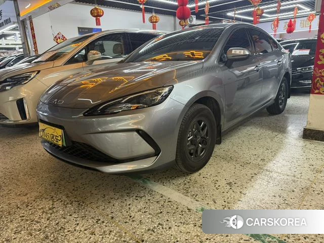 BYD Seal 05DM 2025 Темно-серый из Китая