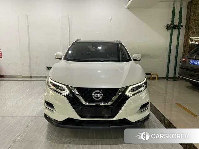 Nissan Qashqai 2022 Белый из Китая