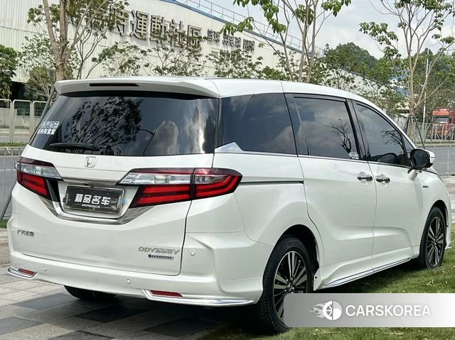 Honda Odyssey 2021 Белый из Китая