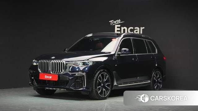 BMW X7 (G07) 2022 Черный из Кореи