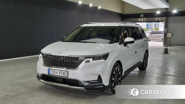 Kia Carnival 4th generation 2023 Белый из Кореи