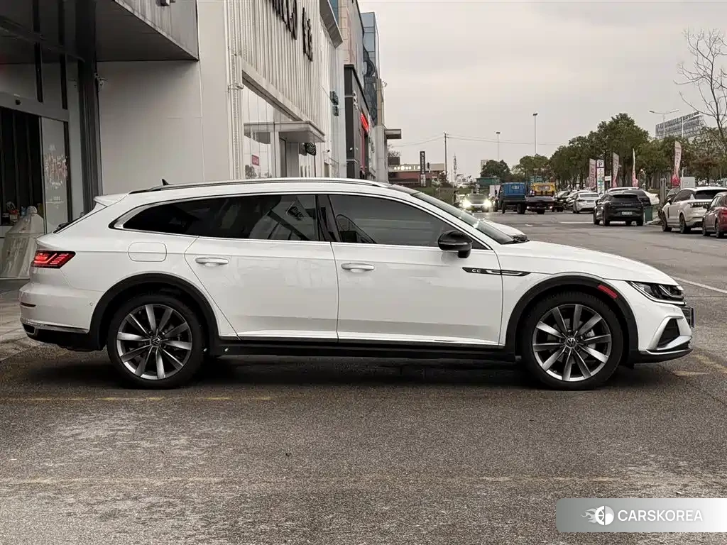 Volkswagen Arteon (CC) 2025 Белый из Китая