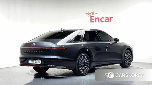 Hyundai Grandeur Hybrid (GN7) 2023 Серый из Кореи