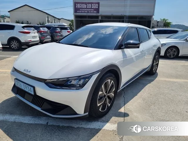 Kia EV6 2022 Белый из Кореи