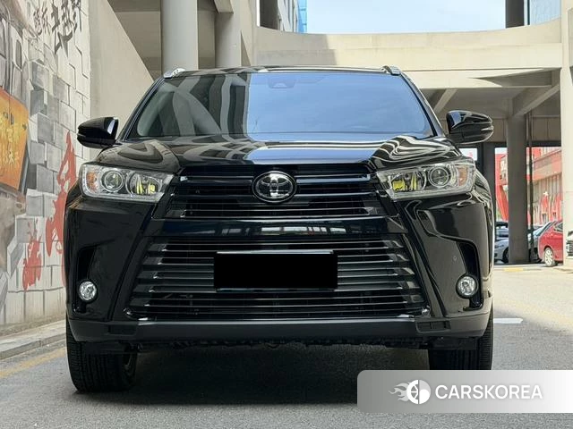 Toyota Highlander 2021 Черный из Китая