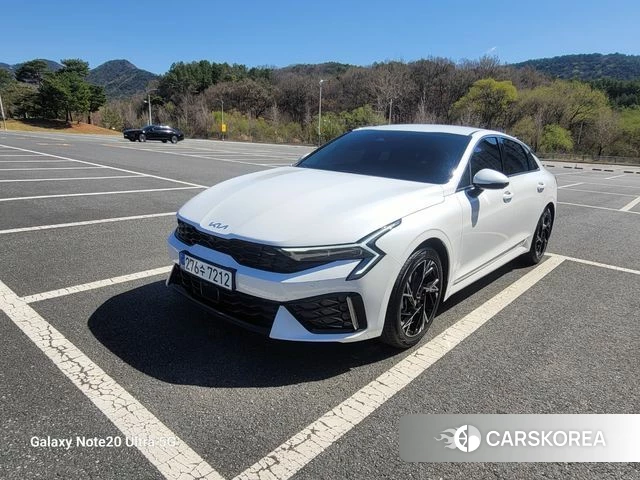 Kia The New K5 3rd generation 2024 Белый из Кореи