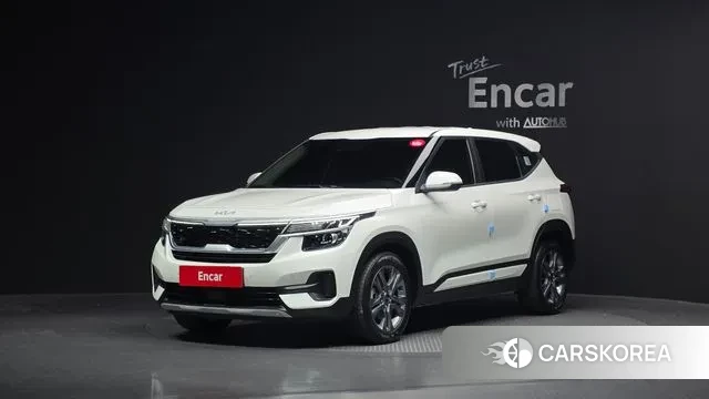 Kia Seltos 2022 Белый из Кореи