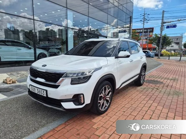 Kia Seltos 2019 Белый из Кореи