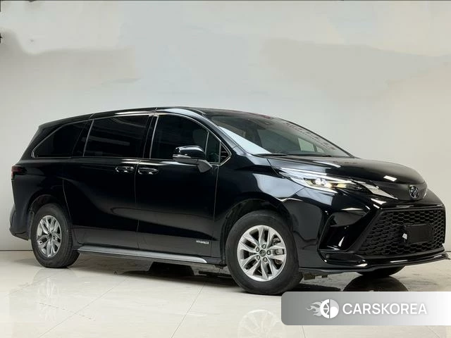 Toyota Grevia 2024 Черный из Китая