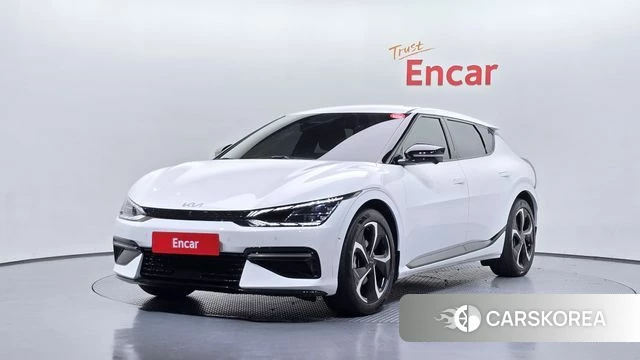 Kia EV6 2023 Белый из Кореи