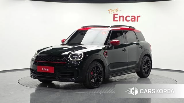 Mini Cooper S Countryman 2023 Темно-зеленый из Кореи