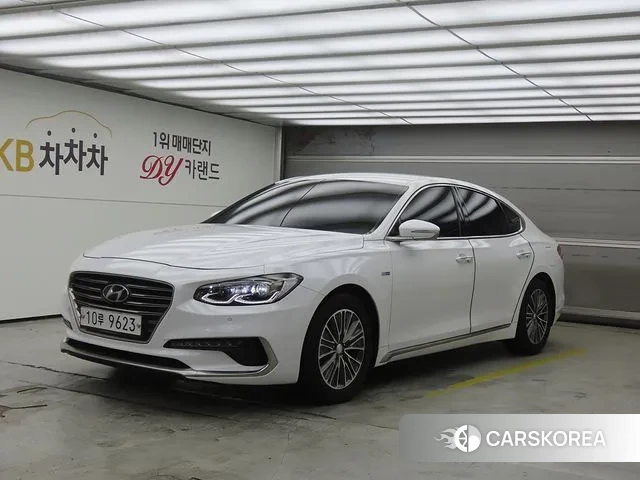 Hyundai Grandeur IG Hybrid 2018 Белый из Кореи