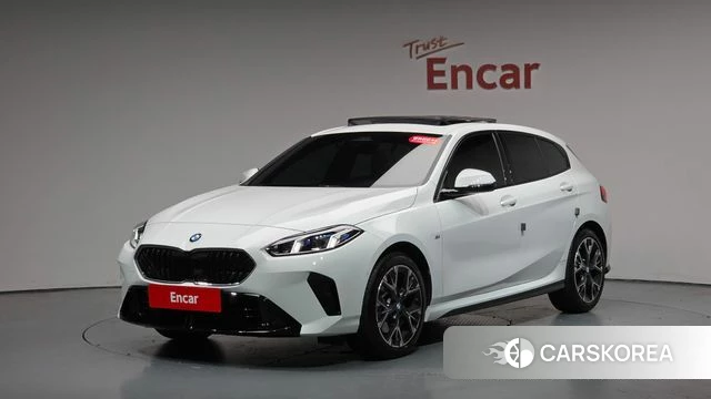 BMW 1 Series (F70) 2025 Белый из Кореи