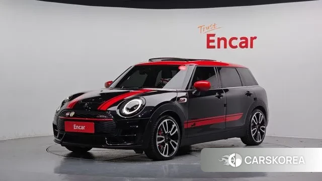 Mini Cooper S Clubman 2023 Черный из Кореи