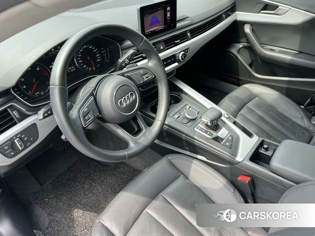Audi A5 2019 Белый из Китая