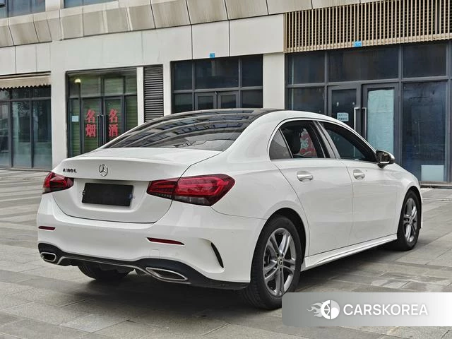 Mercedes-Benz Class A 2020 Белый из Китая