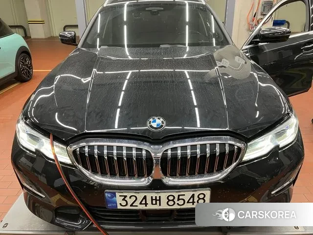 BMW 3 Series (G20) 2022 Черный из Кореи